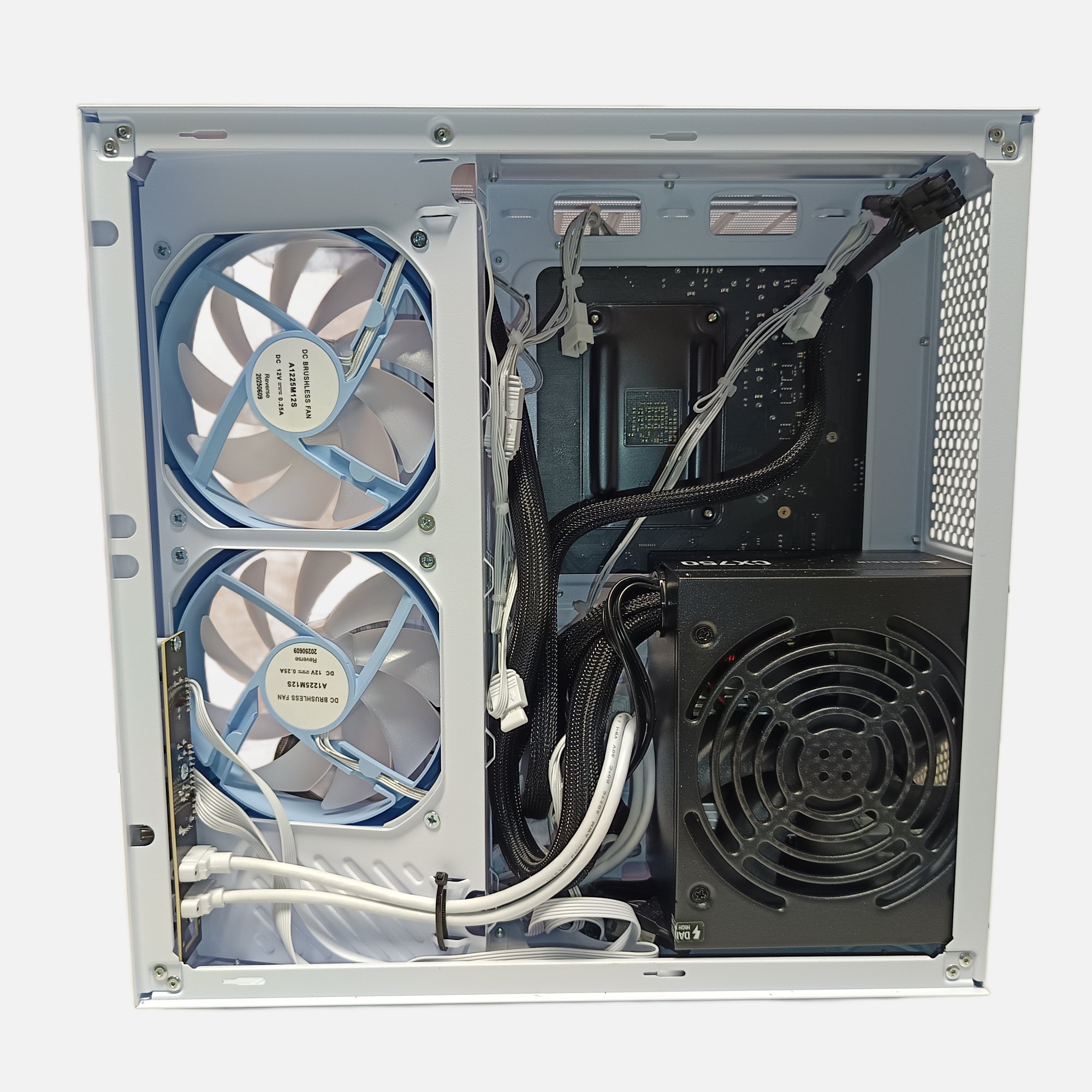 PC Gaming Compact Sakura 1080p / 1440p – Ryzen 5 5600X / RX 5700 XT / 32 Go DDR4 / SSD 1 To – Image 9