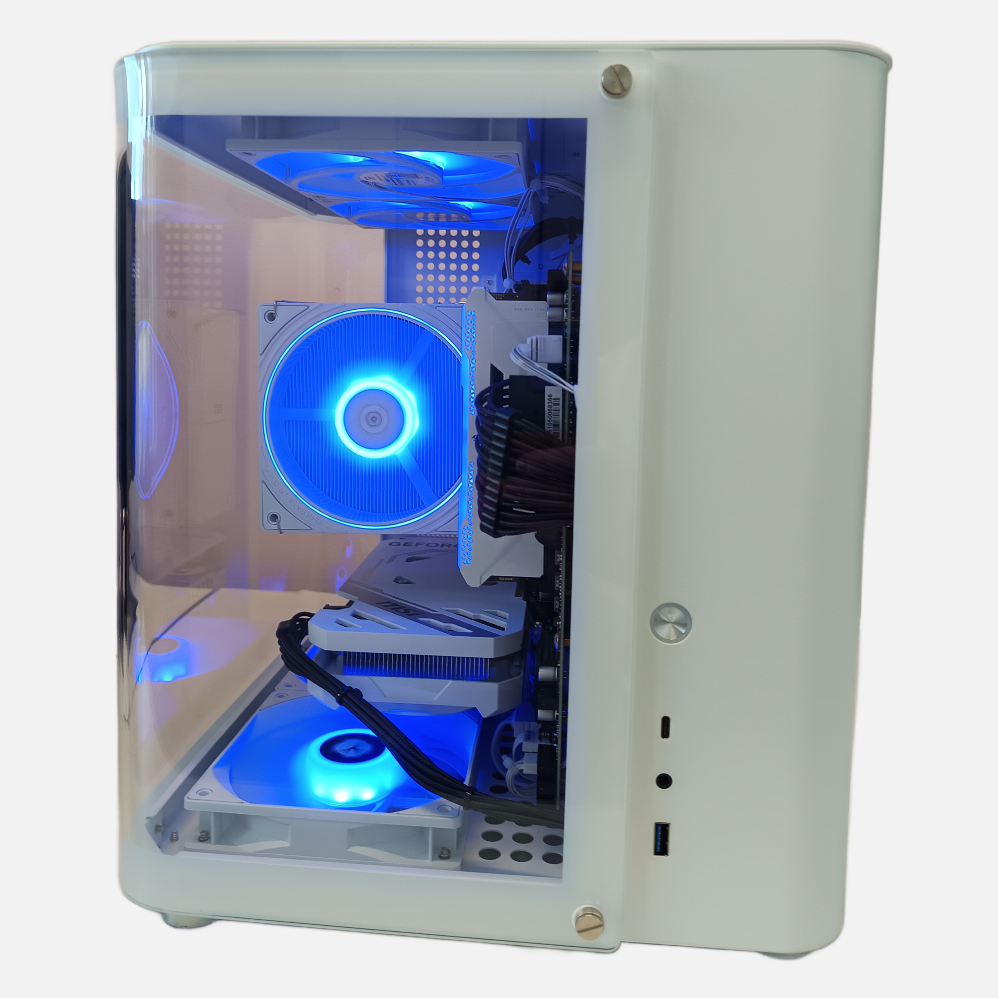 PC Gaming Compact Design Aquarium – Silencieux & Premium – RTX 4060 / Ryzen 5 5600X – Image 4