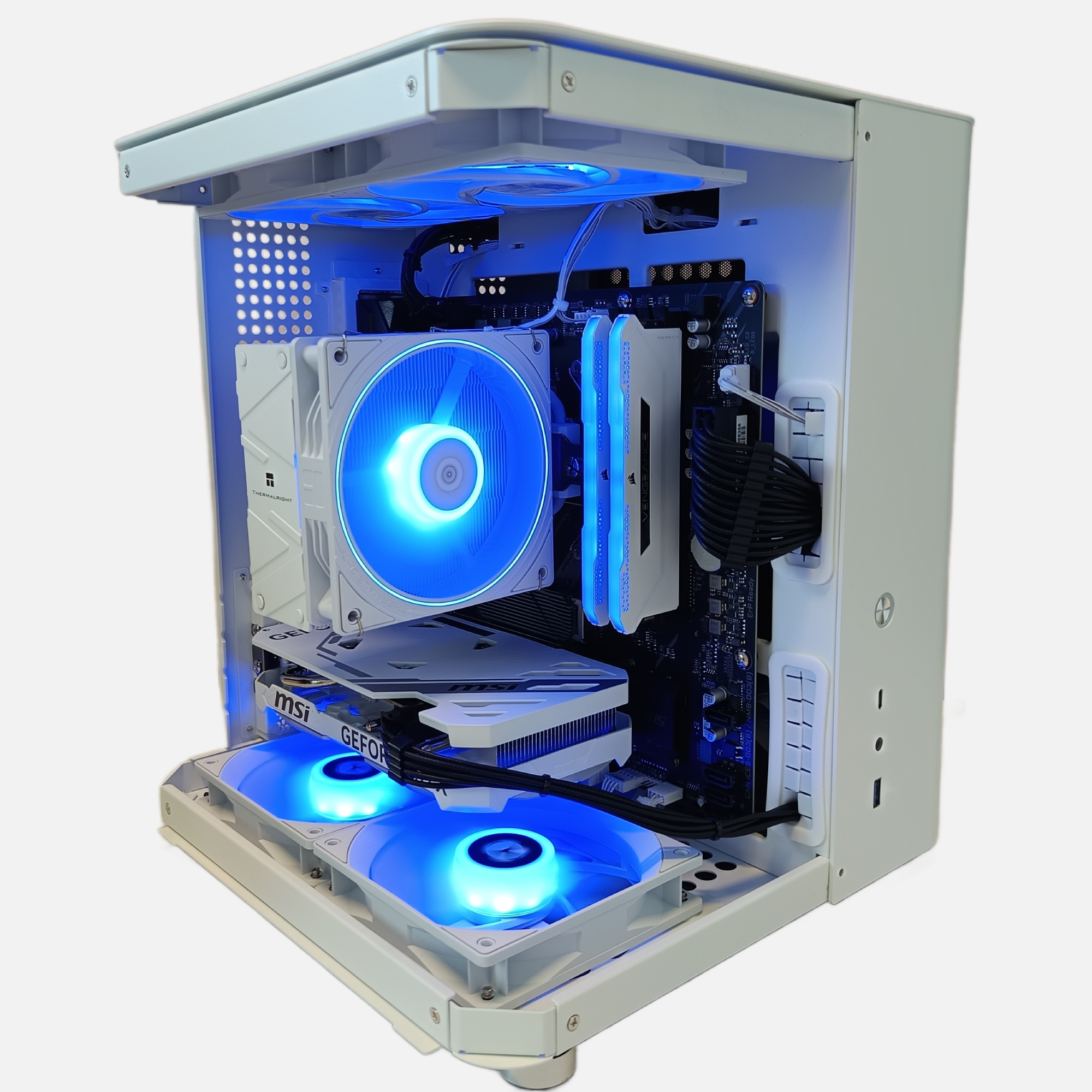 PC Gaming Compact Design Aquarium – Silencieux & Premium – RTX 4060 / Ryzen 5 5600X – Image 2